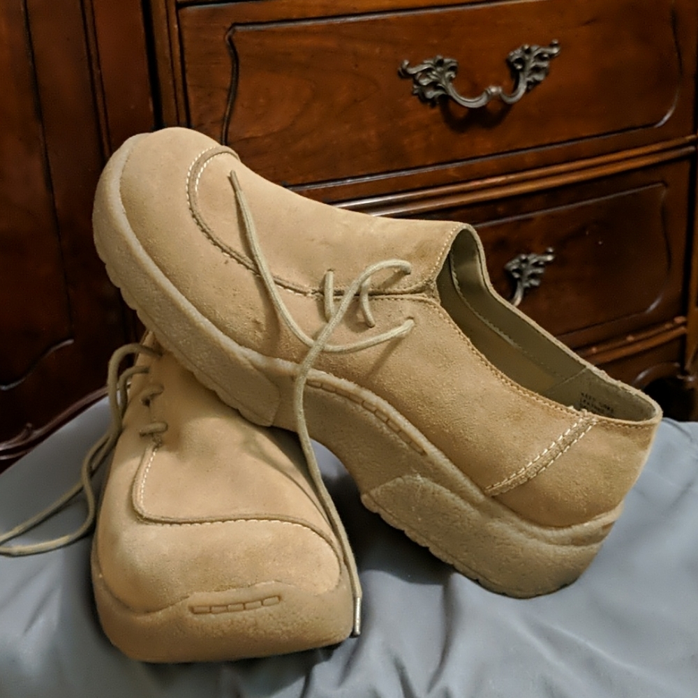 Report Keep sake women's shoe